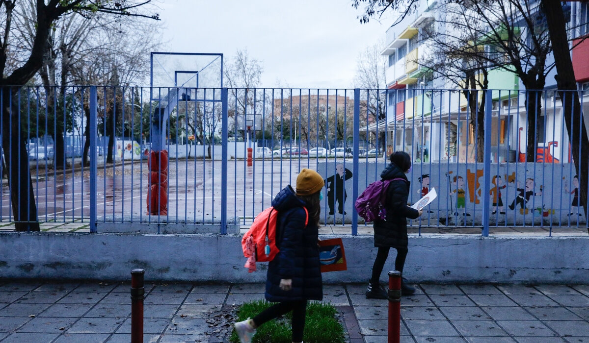 Σχολεία: Αλλάζει η ώρα που σχολάνε οι μαθητές – Το ΦΕΚ