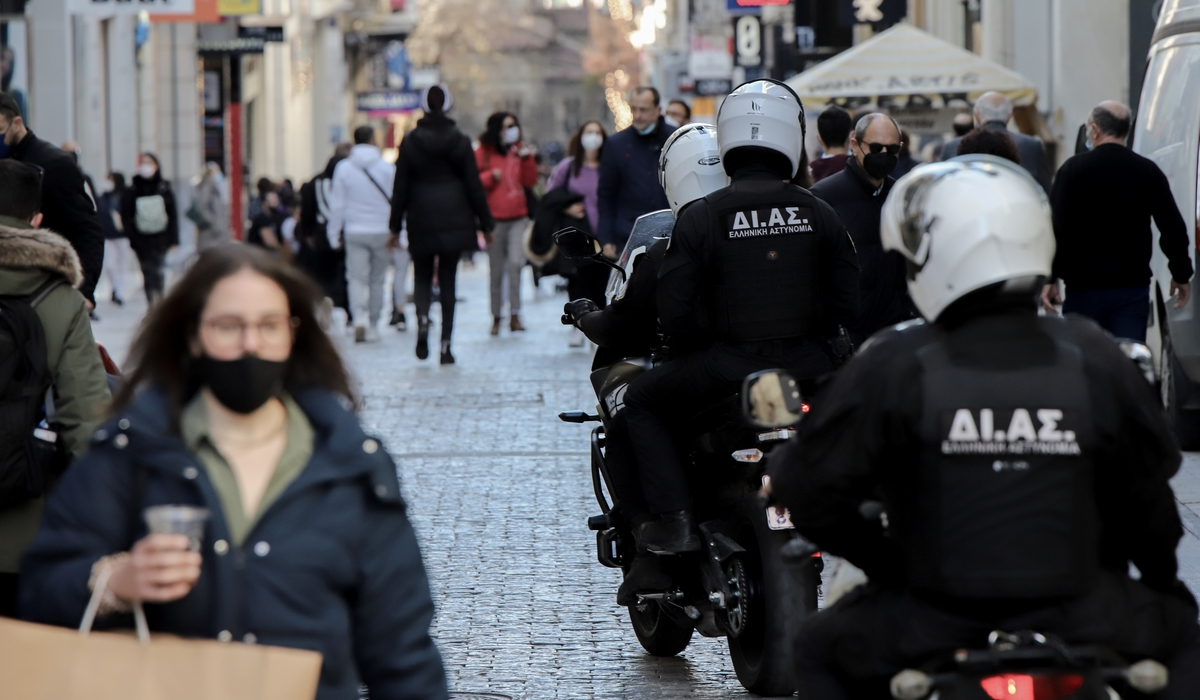 Πού εντοπίστηκαν τα 29.334 κρούσματα, όλες οι περιοχές: «Τσουνάμι» στην Αττική με 10.135 – 3.005 στη Θεσσαλονίκη