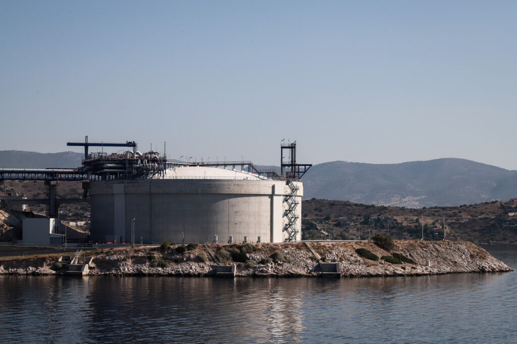 Συμμετοχή του ΔΕΣΦΑ στον Τερματικό Σταθμό Υγροποιημένου Φυσικού Αερίου (LNG) της Αλεξανδρούπολης.