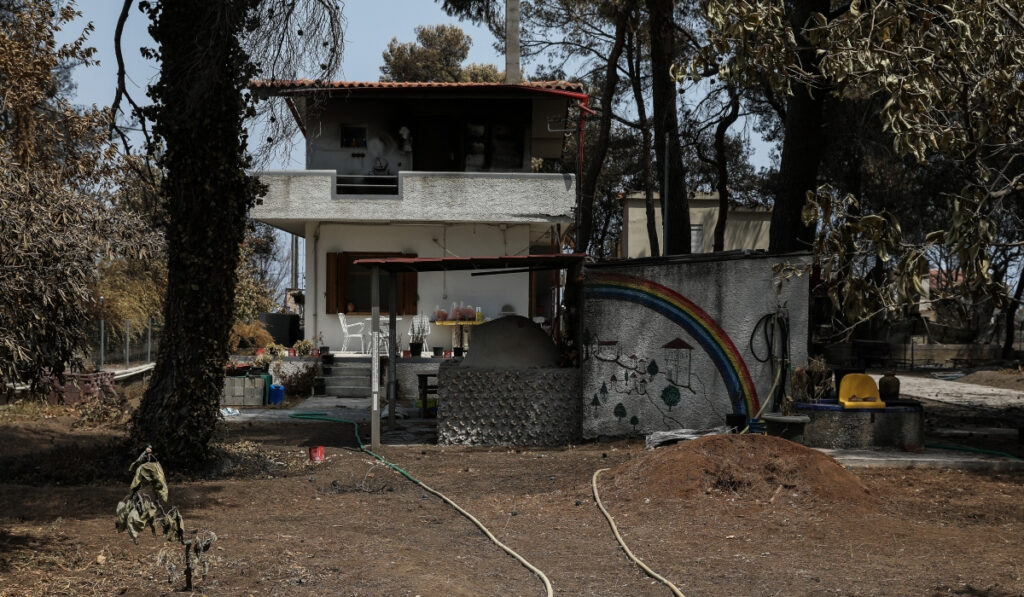 Φωτιά στην Εύβοια: Τι ισχύει για τις ασφαλιστικές εισφορές των πυρόπληκτων