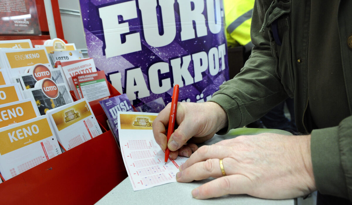 Eurojackpot κλήρωση σήμερα 30/7/2024: Οι τυχεροί αριθμοί που κερδίζουν