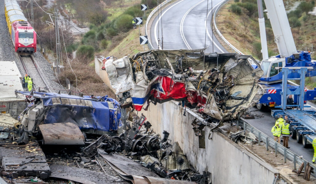 Τέμπη: Ποια δικογραφία ζήτησε να μελετήσει ο εισαγγελέας του Αρείου Πάγου