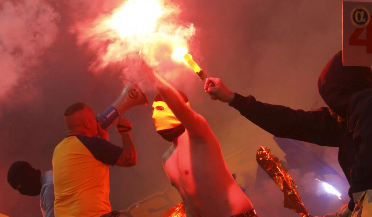 Ο Βαλκανικός χουλιγκανισμός, η πολιτική και το οργανωμένο έγκλημα – Πώς συνδέονται