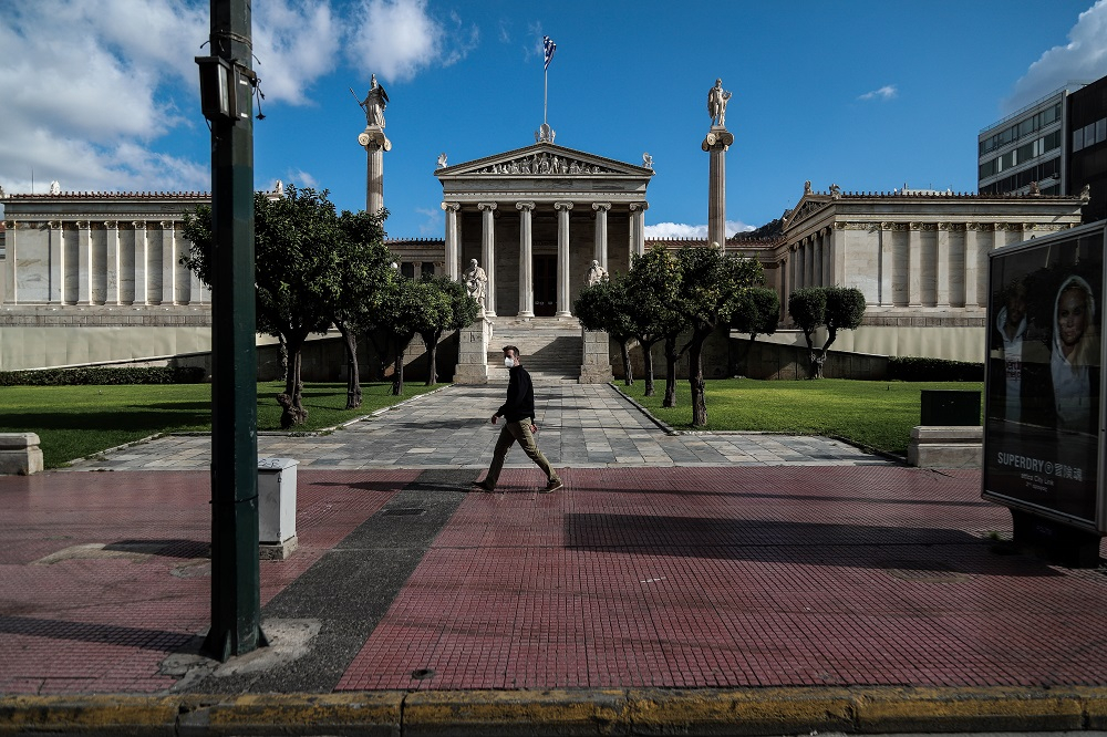 Αυτά είναι όλα τα νέα μέτρα – Αλλαγές σε απαγόρευση κυκλοφορίας και μετακίνηση