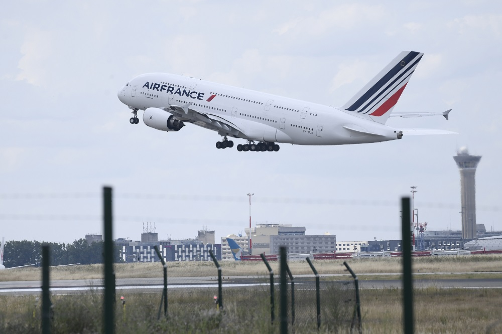 Air France: Έτοιμη να καταργήσει 7.580 θέσεις εργασίας