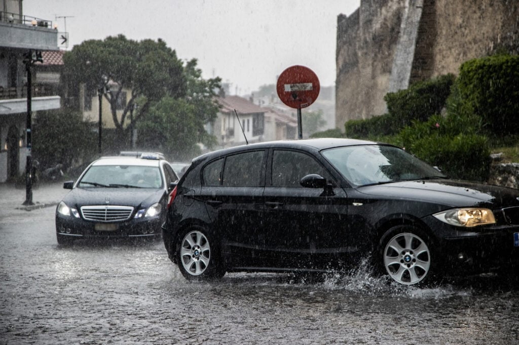 Προειδοποίηση Κολυδά για ισχυρές καταιγίδες – Πού θα χτυπήσουν