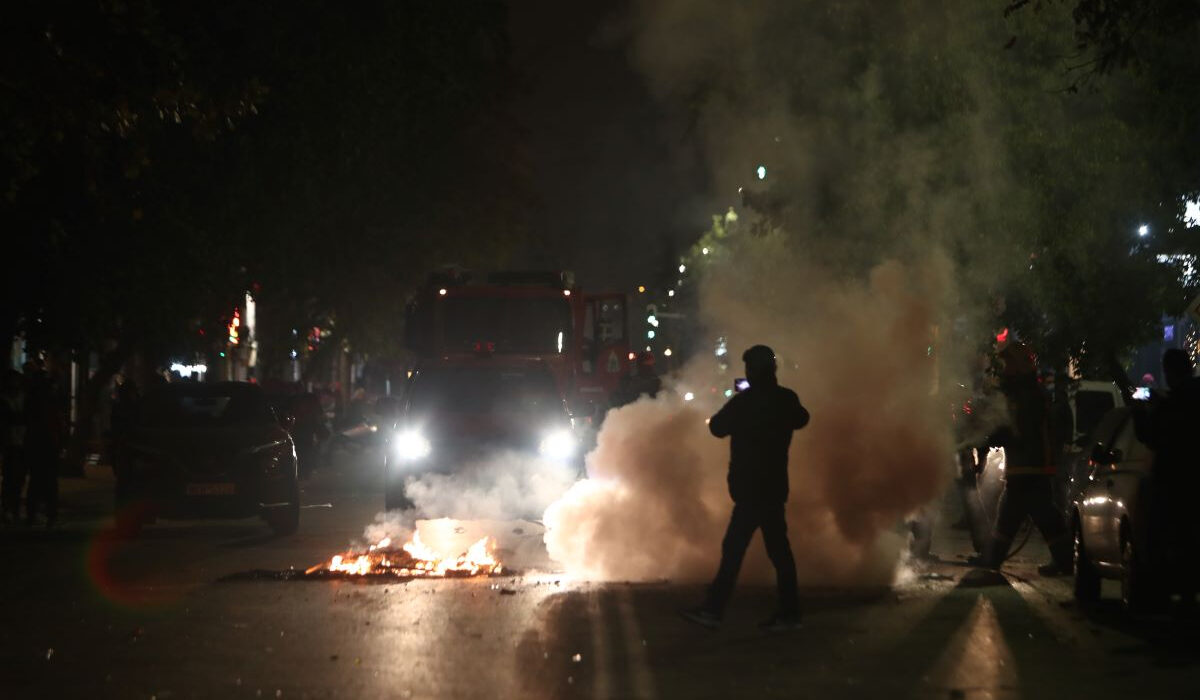 «Ηλεκτρισμένο» το κλίμα στην επέτειο Γρηγορόπουλου μετά τον πυροβολισμό αστυνομικού σε 16χρονο