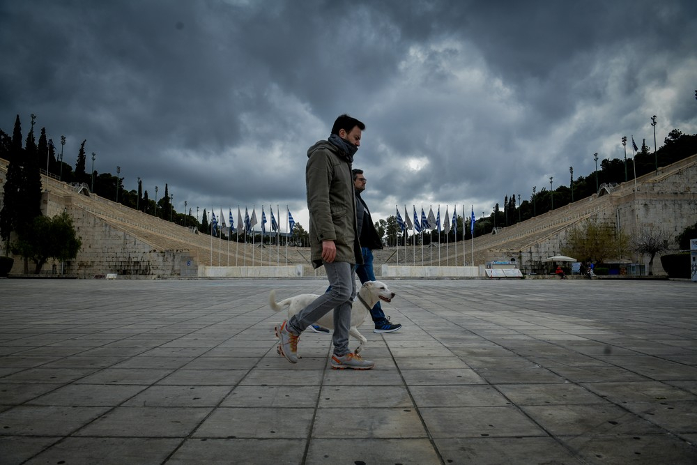 Επίδομα 800 ευρώ: Πιθανή η διεύρυνση των δικαιούχων