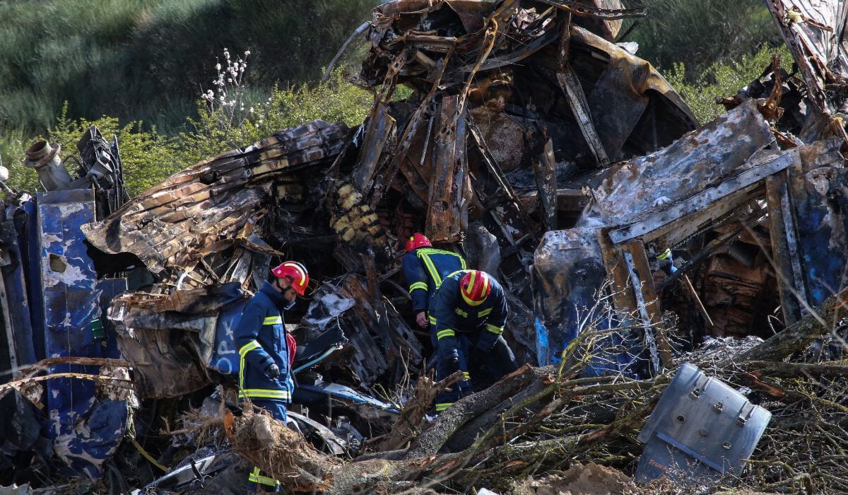 Τραγωδία στα Τέμπη: Ποινική δίωξη στον πρόεδρο του ΟΣΕ και την επιτροπή αξιολόγησης για τη μετάταξη του σταθμάρχη