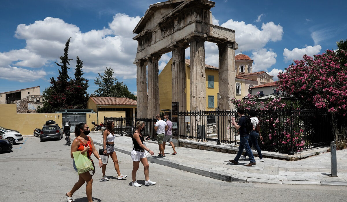 Τουρισμός: Στο 68% των εσόδων του 2019 η περσινή χρονιά