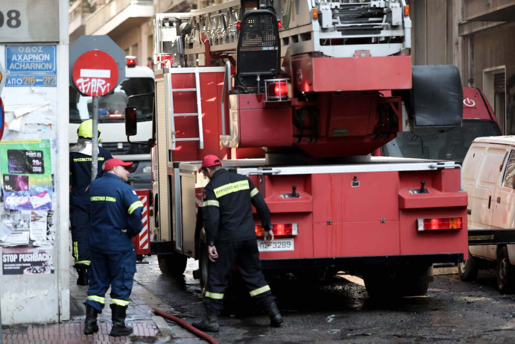 Τραγωδία στη Νέα Ιωνία: Νεκρή γυναίκα μετά από φωτιά στο σπίτι της