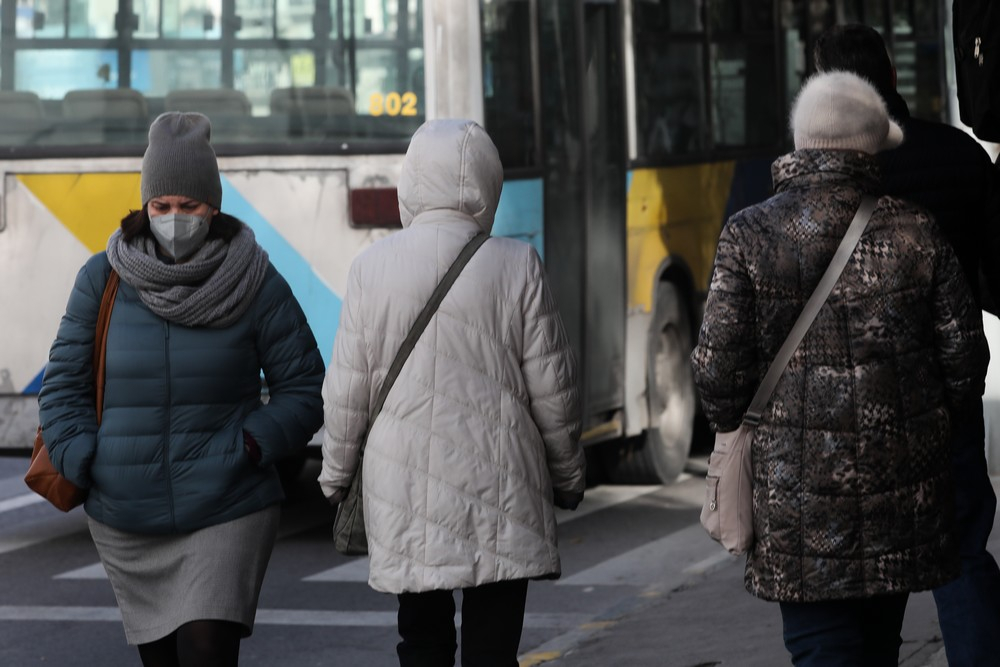 Εκπλήξεις με τα κρούσματα – Αγωνία για εξελίξεις με νέα μετάλλαξη