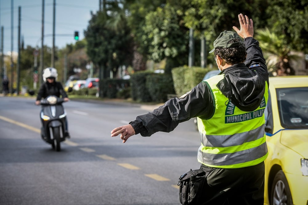 Μετακίνηση φοιτητών στη περιοχή που σπουδάζουν – Η διορία των 72 ωρών