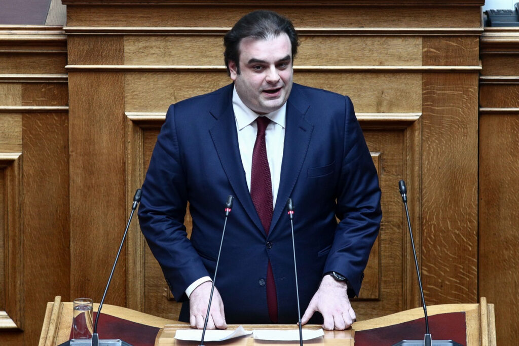 Η απάντηση Πιερρακάκη σε Κασσελάκη για την τηλεκπαίδευση στη Γαύδο