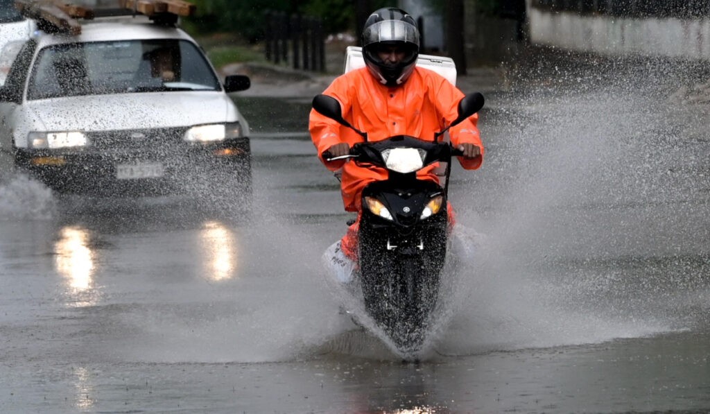 Meteo: Άστατος ο καιρός την Πέμπτη 18/5 – Πού θα έχει βροχή