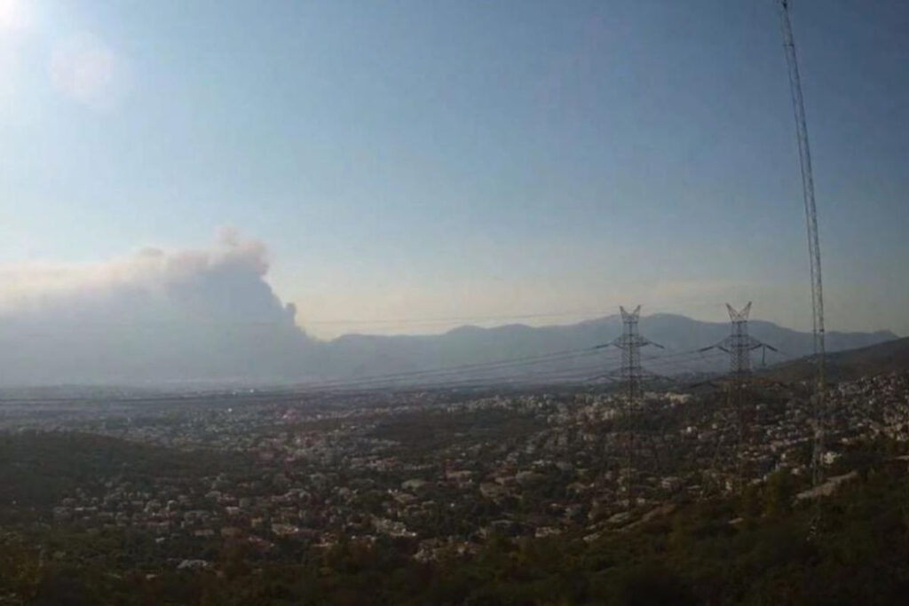 Συγκλονιστικό βίντεο timelapse δείχνει την εξέλιξη της φωτιάς στην Πάρνηθα