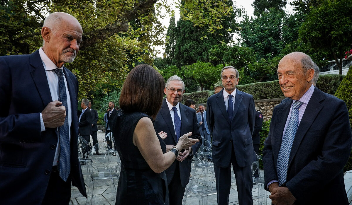 Γιατί σιωπούν για τα ελληνοτουρκικά οι πρώην πρωθυπουργοί;