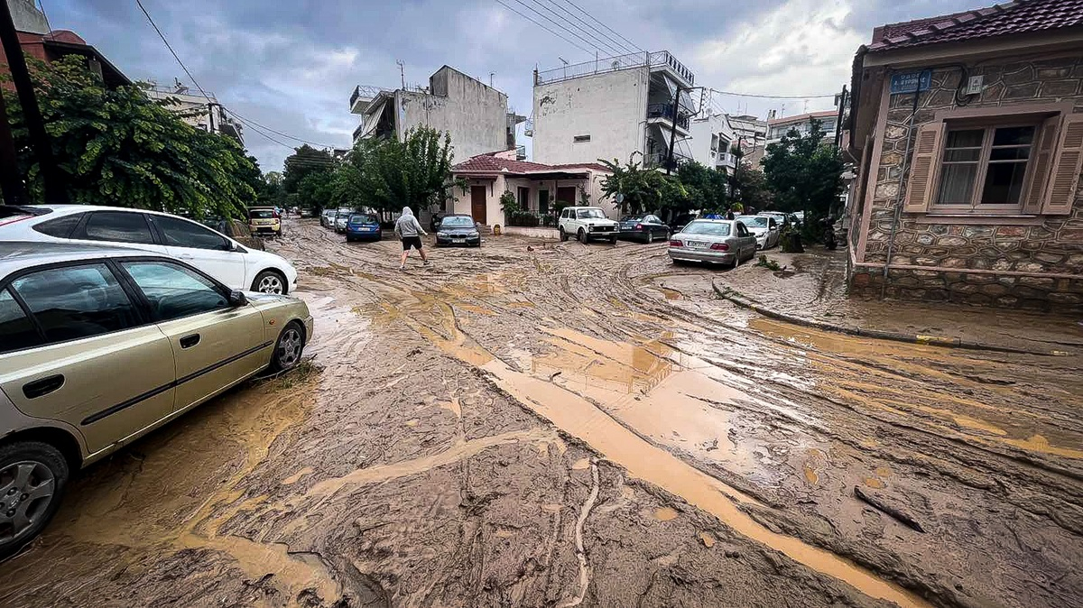 Παρατείνεται για 6 μήνες η αναστολή φορολογικών και ασφαλιστικών υποχρεώσεων για τους πληγέντες της κακοκαιρίας