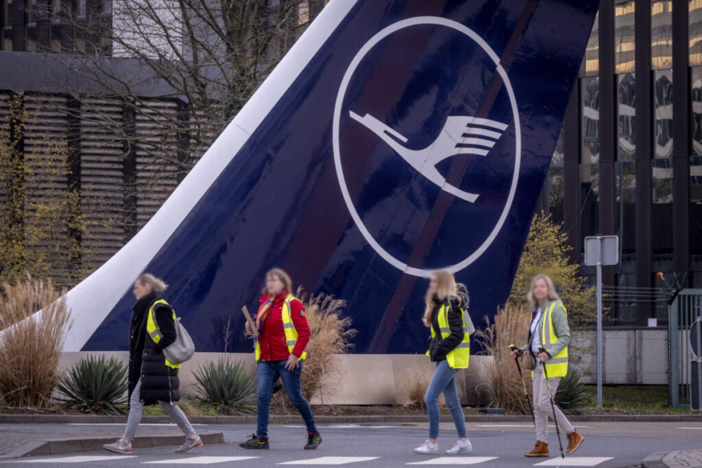 ΗΠΑ: Πρόστιμο 4 εκατ. δολαρίων στη Lufthansa για κακομεταχείριση Εβραίων επιβατών