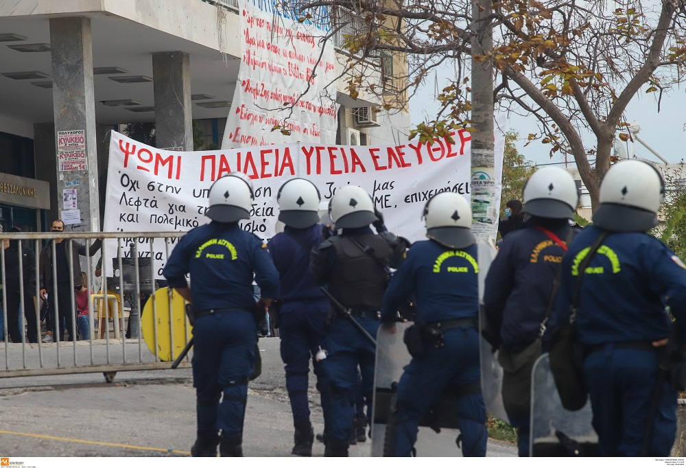 Πολυτεχνείο – Πάτρα: Σε 27 προσαγωγές προχώρησε η ΕΛ.ΑΣ.