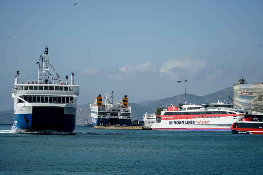 Πάνω από 5.500 πλοία ανήκουν σε Έλληνες εφοπλιστές – Ελέγχουν το 20% της παγκόσμιας χωρητικότητας