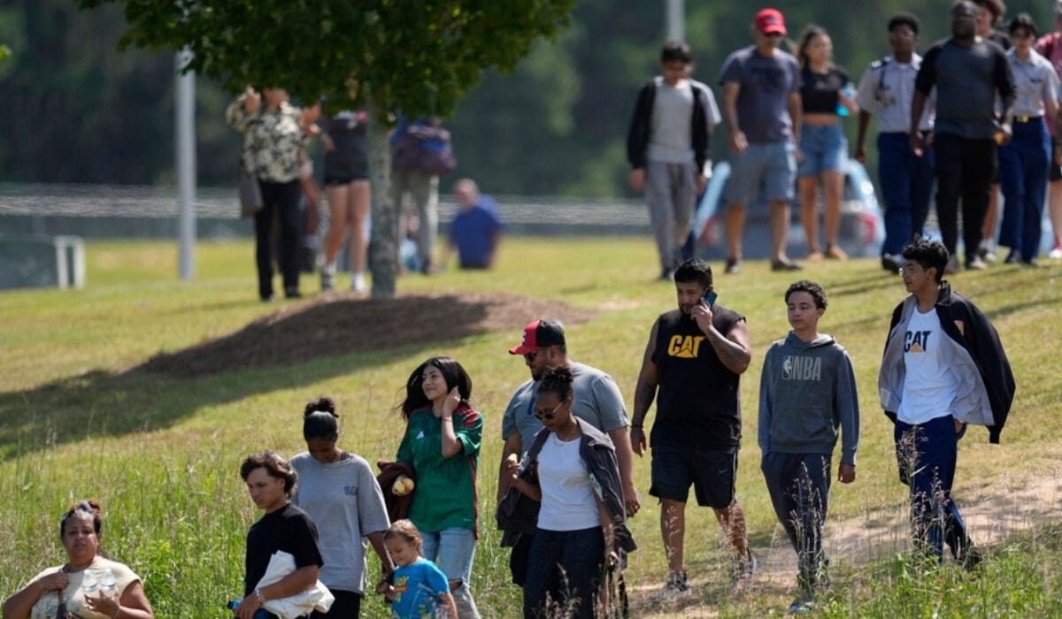 ΗΠΑ: Αποκαλύψεις για τον 14χρονο δράστη – Τον είχε ανακρίνει το FBI λίγο πριν το μακελειό στο σχολείο