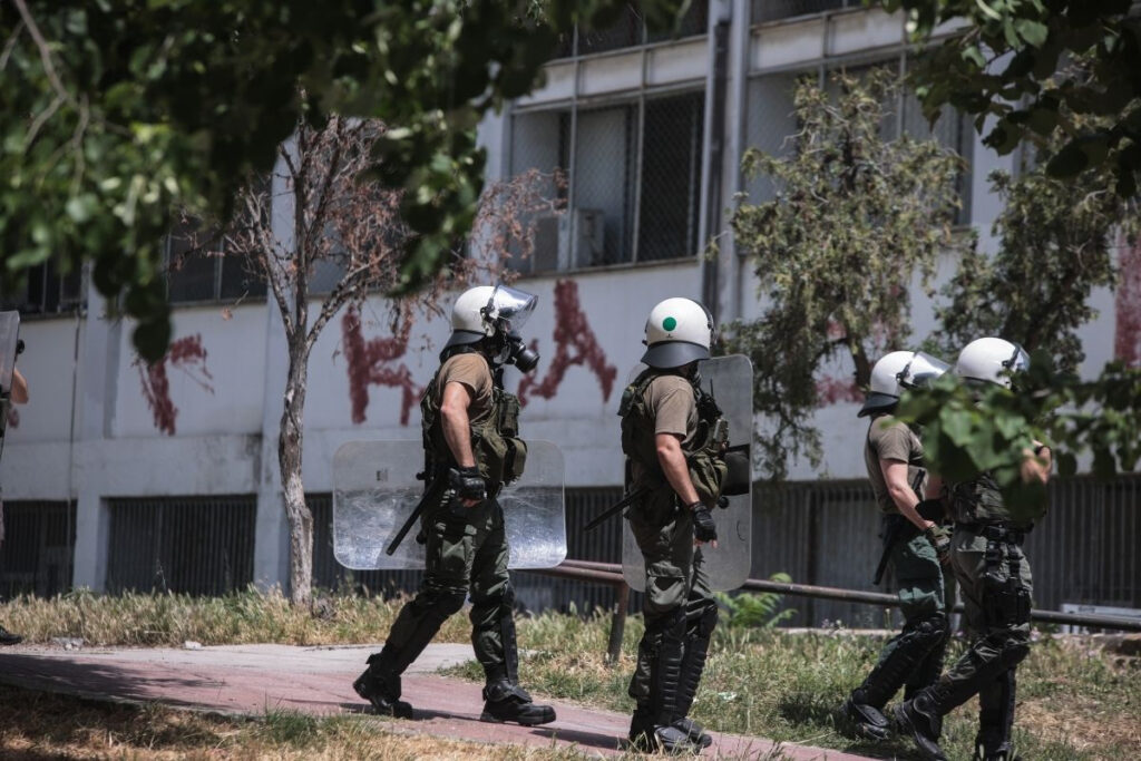 Εγκαταστάθηκαν τα πρώτα τουρνικέ για τον έλεγχο των φοιτητών στο ΑΠΘ