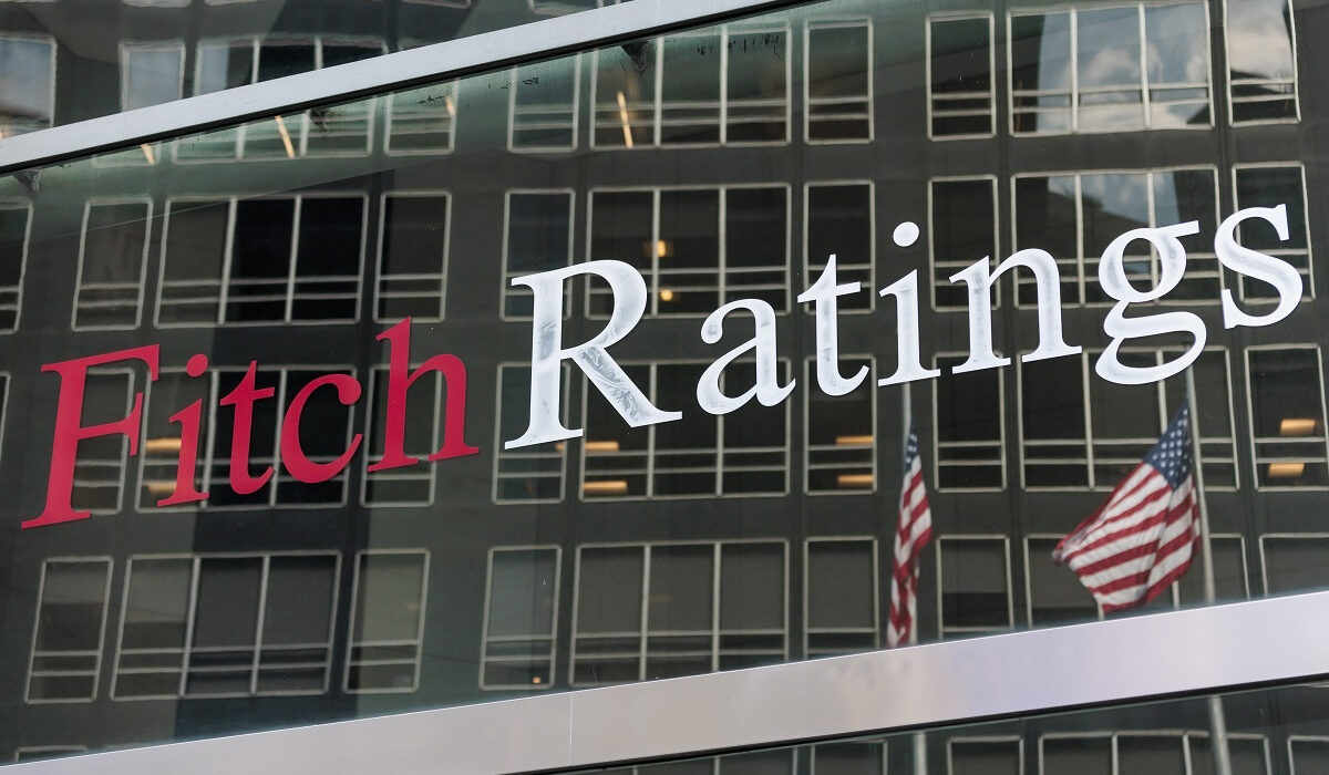 Fitch: Αμετάβλητη η ελληνική αξιολόγηση στο ΒΒΒ-