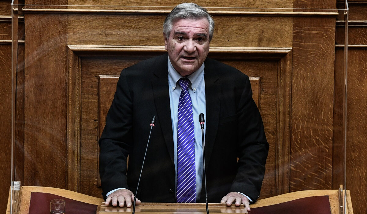 Χάρης Καστανίδης: Αξιοπρέπεια