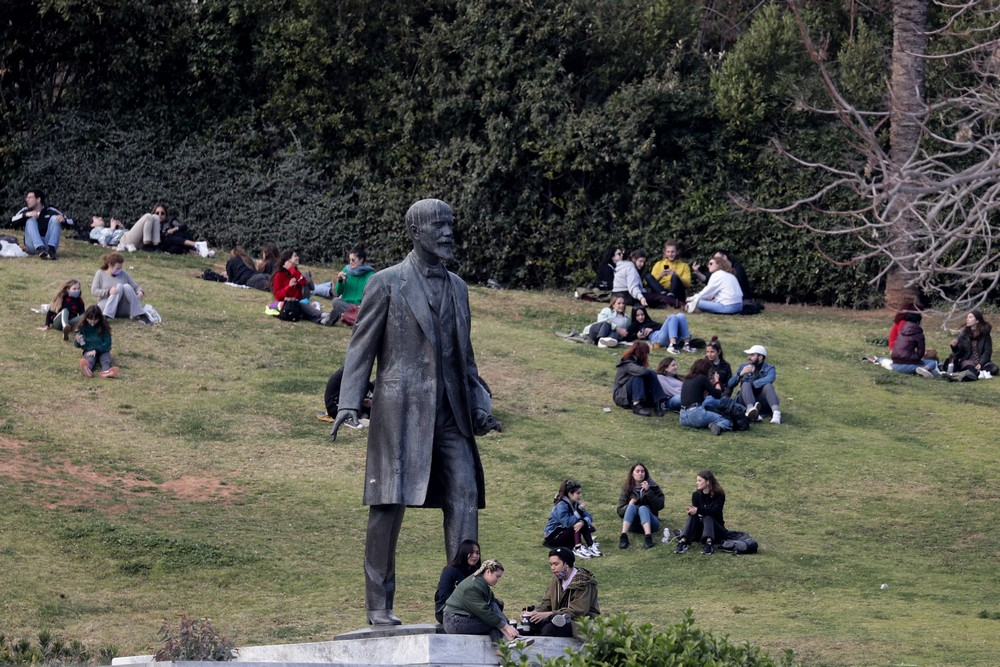 Αυτά είναι τα νέα μέτρα που ισχύουν από σήμερα – Άλλαξε η απαγόρευση κυκλοφορίας