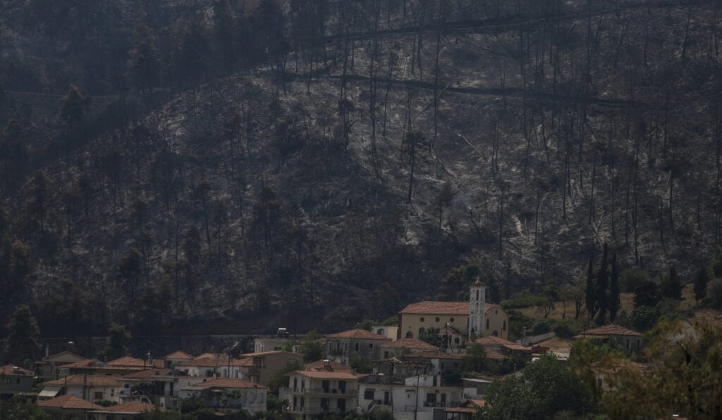 Εθνικό Αστεροσκοπείο: Πάνω από 450 χιλιάδες στρέμματα η καμένη έκταση στη Βόρεια Εύβοια