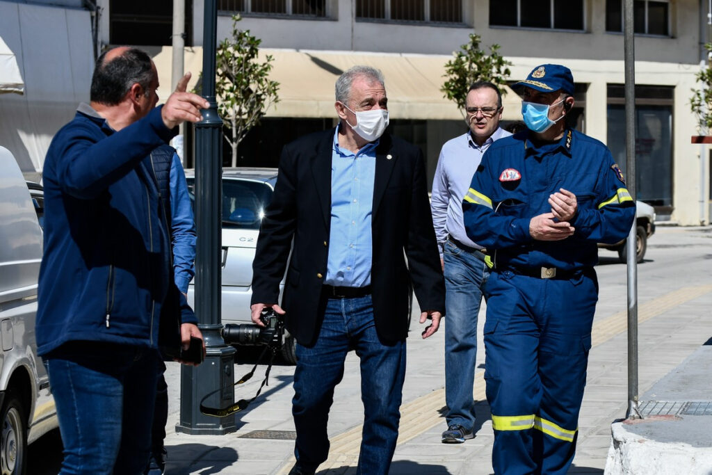 Καταπέλτης ο Ευθύμης Λέκκας: Παντελής έλλειψη οργάνωσης και συντονισμού