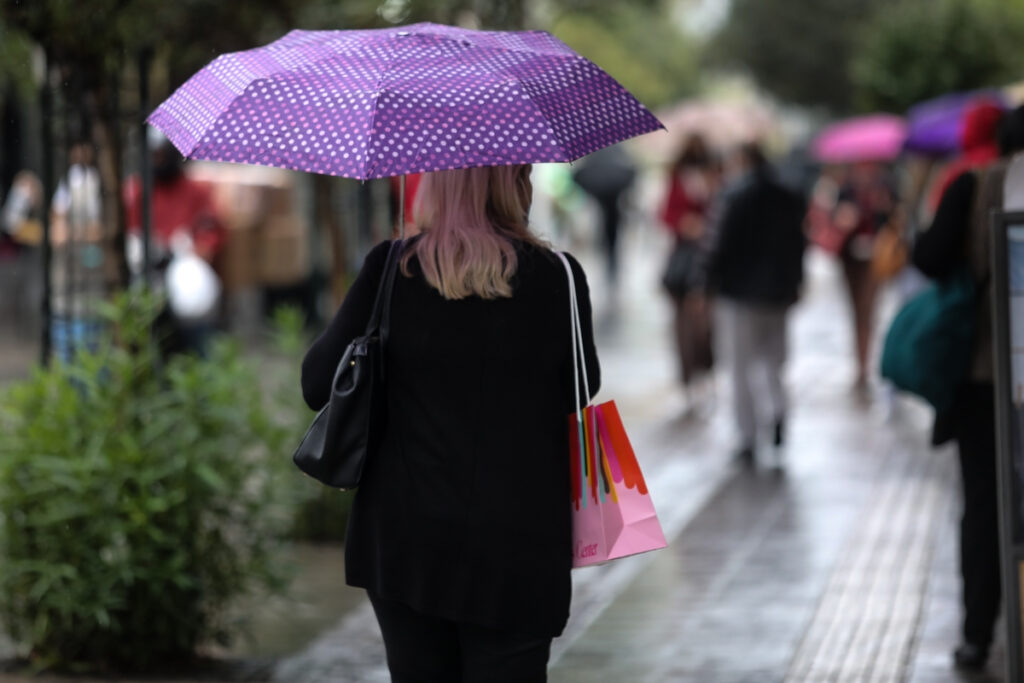 Καιρός: Έρχονται βροχές και καταιγίδες – Οι περιοχές που επηρεάζονται