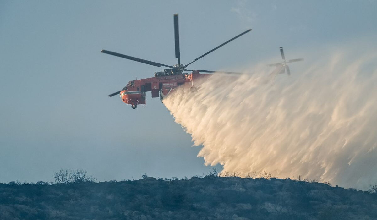 Φωτιά τώρα στον Κορυδαλλό – Οριοθετήθηκε η εστία