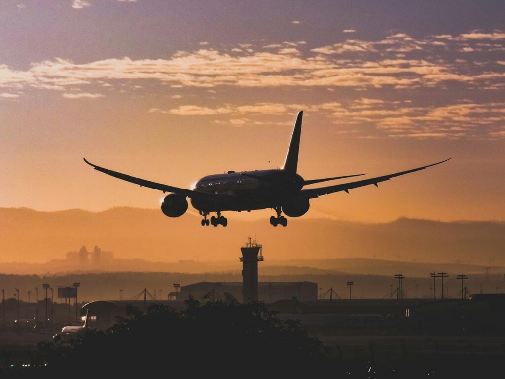 ΗΠΑ: Μυστήριο με δύο νεκρούς στον χώρο του συστήματος προσγείωσης αεροσκάφους της JetBlue