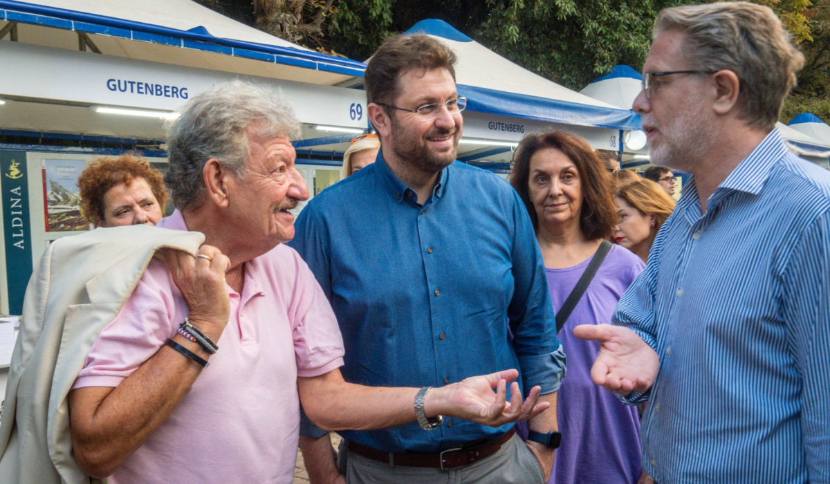 «Τα είπαν στο πόδι» Γερουλάνος και Ζαχαριάδης στο Φεστιβάλ Βιβλίου