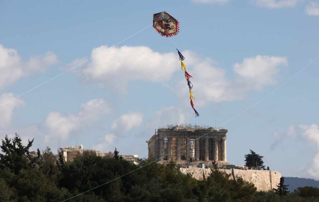 Καθαρά Δευτέρα: Με τι καιρό θα πετάξουμε χαρταετό αύριο