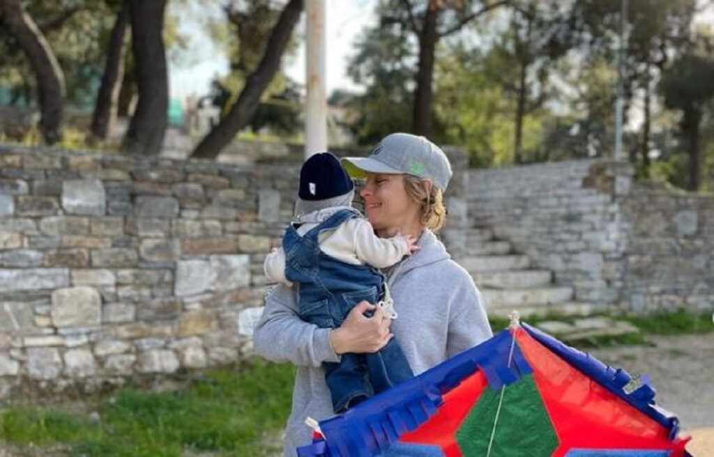 Γιούλικα Σκαφιδά: «Δεν μεγαλώνω μόνη τον γιο μου, απλά δεν έχω παντρευτεί»