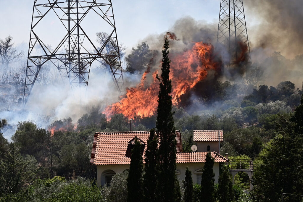 Υψηλός κίνδυνος πυρκαγιάς στην Αττική – Προειδοποίηση για αύριο Τετάρτη