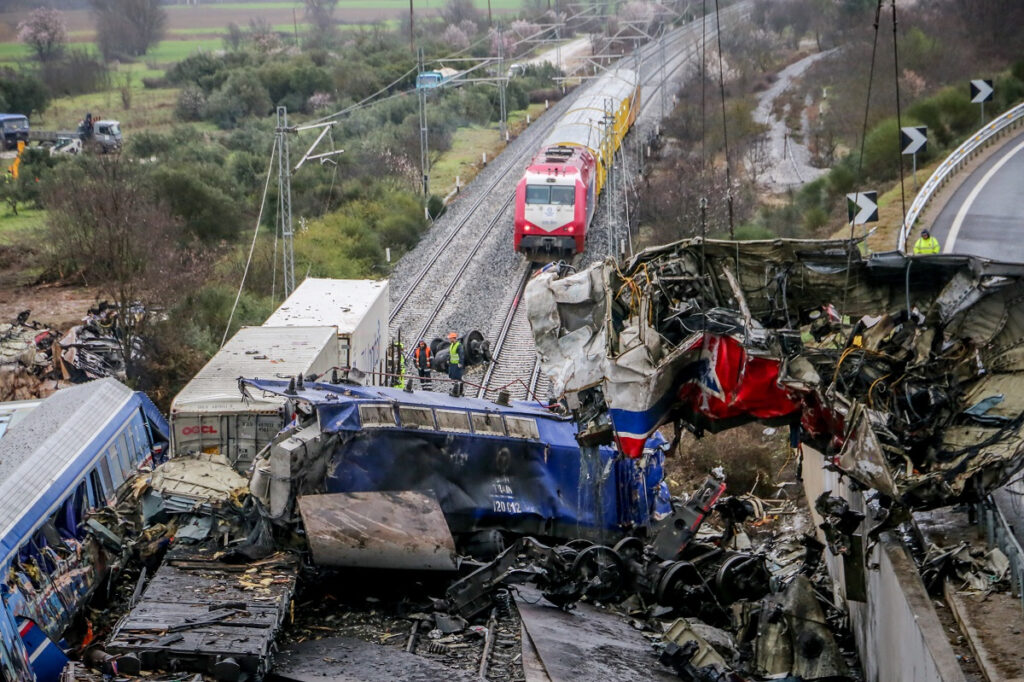 Ποινική δίωξη στον πρώην πρόεδρο του ΟΣΕ για την τραγωδία στα Τέμπη