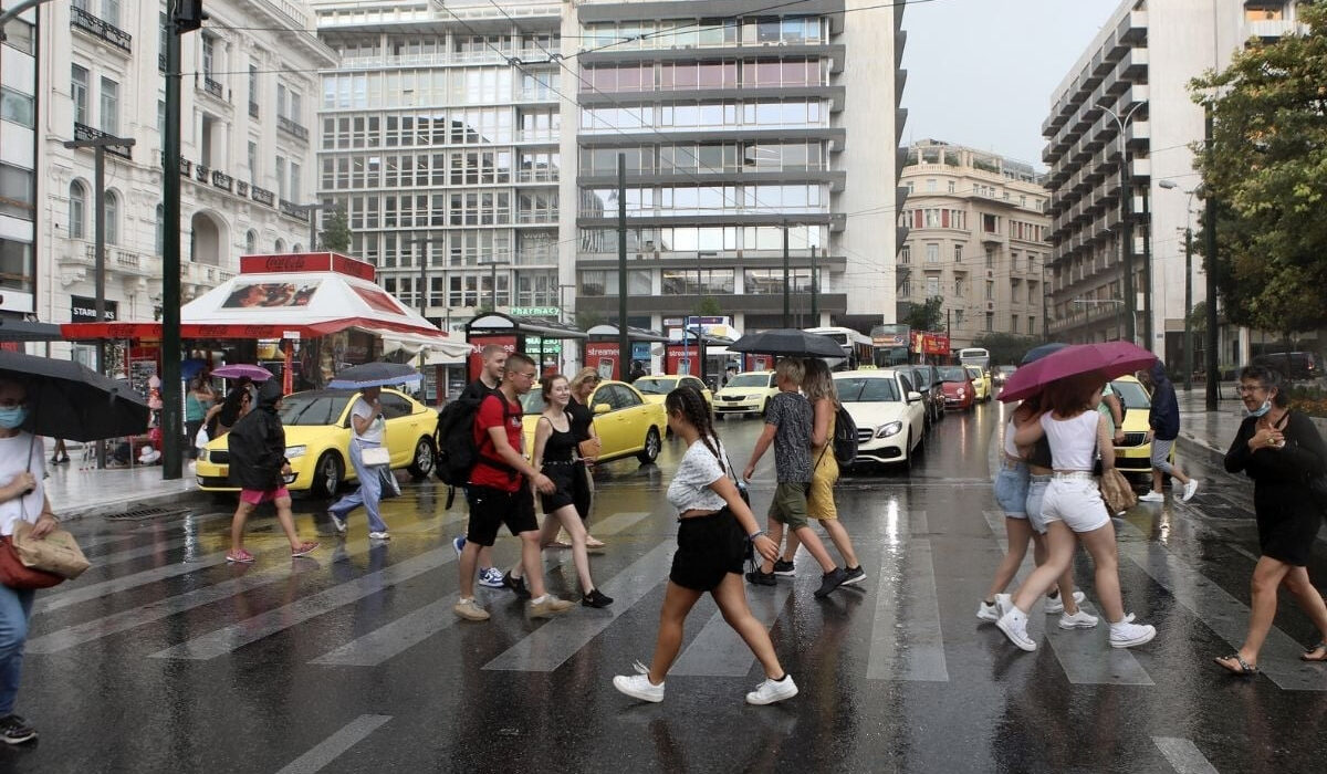 Κακοκαιρία: Ήχησε το 112 στη Θεσσαλονίκη – Δύσκολες οι επόμενες ώρες και για τo λεκανοπέδιο