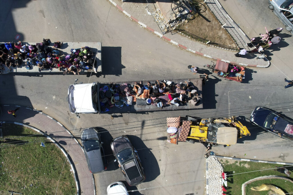 Ισραήλ: Ανοίγουν ανθρωπιστικοί διάδρομοι για τους κατοίκους στη Γάζα