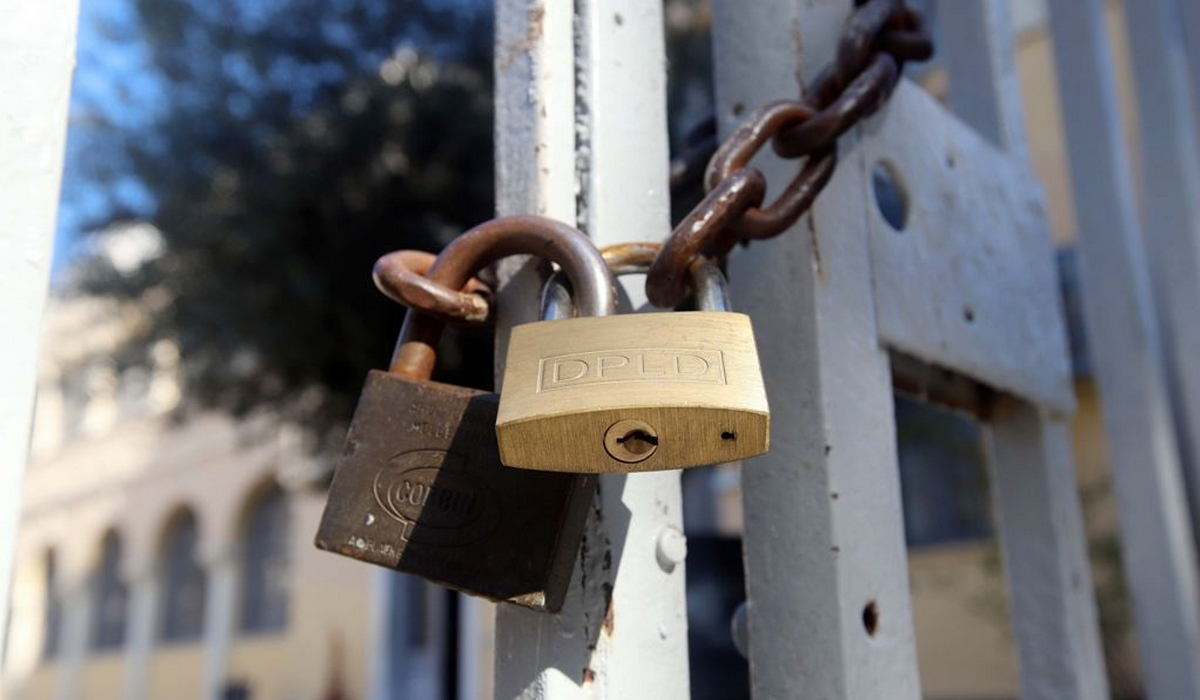 Θεσσαλονίκη: Συναγερμός σε δημοτικό σχολείο, 50 κρούσματα κορονοϊού