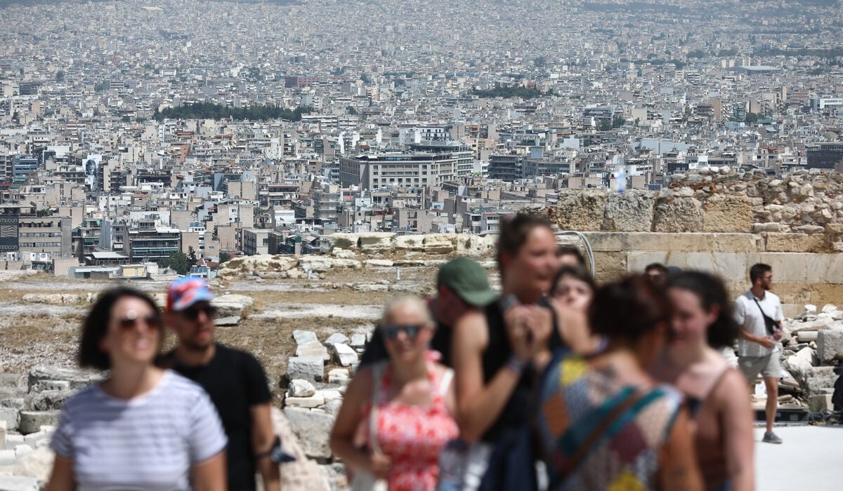 Δεν πέφτουν τα κρούσματα: Πάνω από 22.000 και σήμερα με 3.812 επαναλοιμώξεις