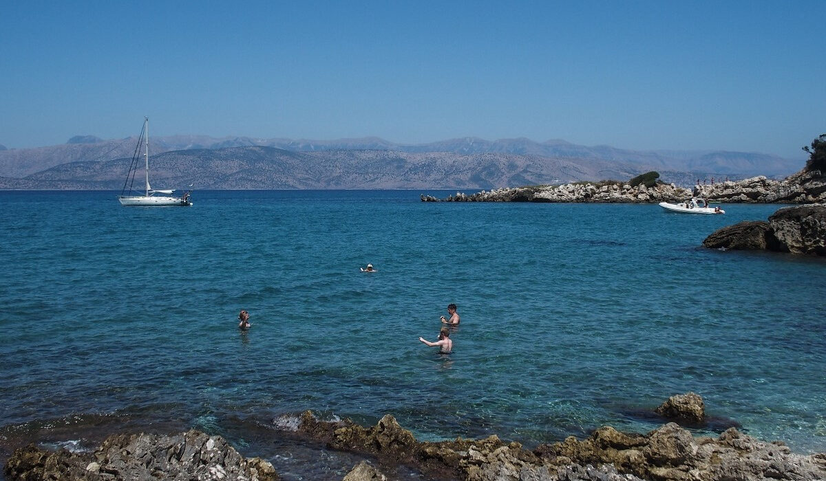 Σε τραγωδία κατέληξε η βουτιά στη Χαλκιδική – Νεκρός 68χρονος στο Διάπορο