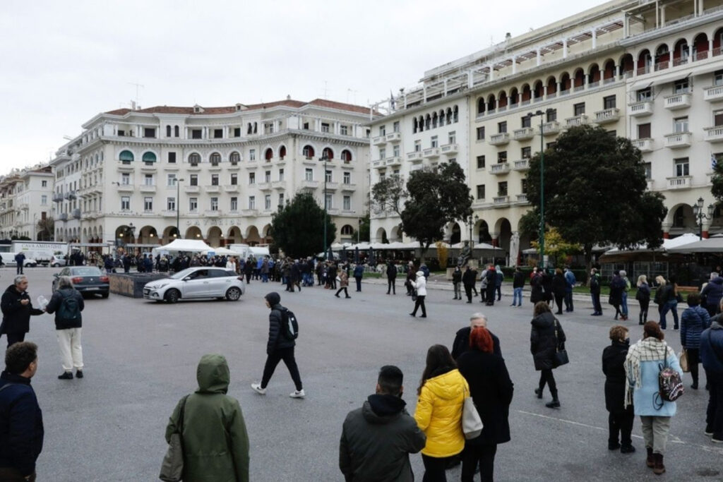 Όμικρον 5: Αυτά είναι τα πιο χαρακτηριστικά συμπτώματα