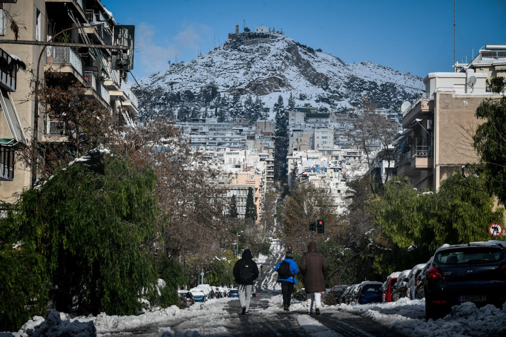 Το «lockdown» της κακοκαιρίας και η εξέλιξη της πανδημίας