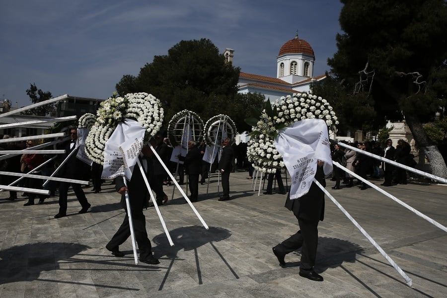 Τα δικαιολογητικά για τα έξοδα κηδείας ανασφάλιστου υπερήλικα