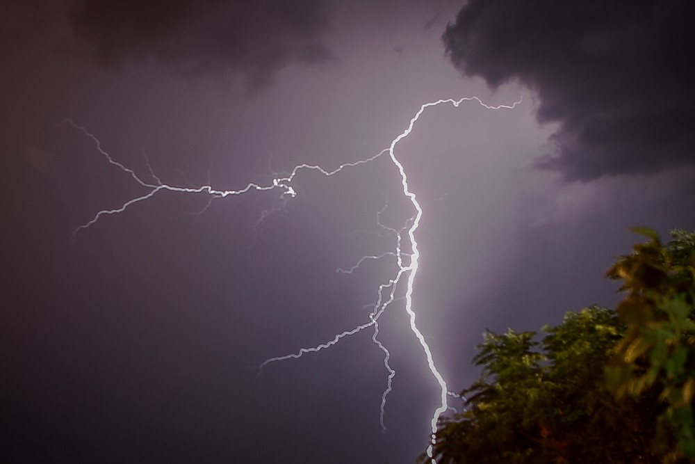 Σκόπελος: Το σύστημα «Zeus» κατέγραψε τον φονικό κεραυνό