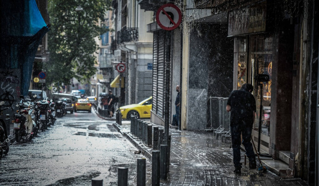 Καταιγίδες μετά τη φωτιά – Πού θα έχουμε ραγδαία αλλαγή του καιρού από σήμερα